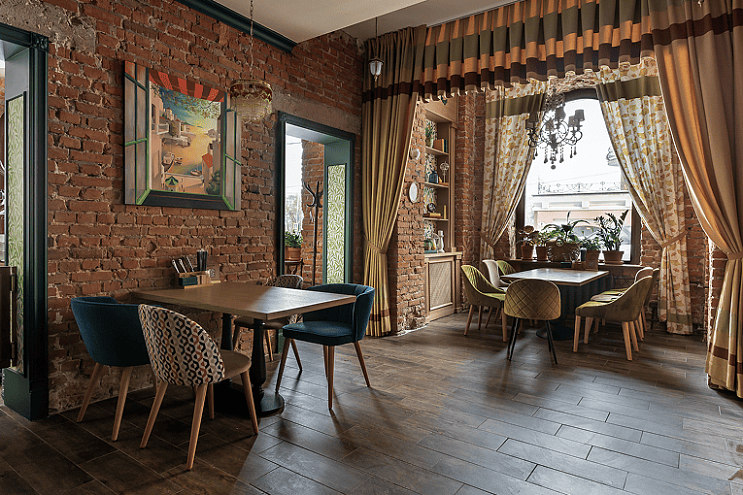 Бруни семейное кафе, г. Самара